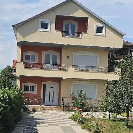 Villa Topuzi First Floor *